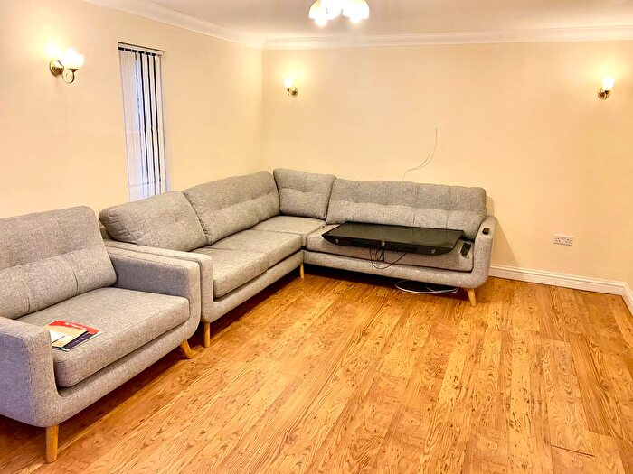 1 Bedroom Bungalow To Rent In Winchester Road, Fair Oak, Eastleigh, SO50