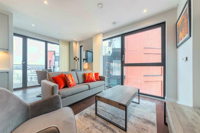1 Bedroom Apartment To Rent In Avalon Point, Silvocea Way, Orchard Wharf, London, E14