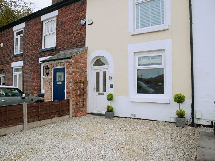 2 Bedroom Terraced House To Rent In Bramhall Moor Lane, Hazel Grove, SK7