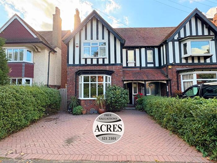 4 Bedroom Semi-Detached House For Sale In Upper Holland Road, Sutton Coldfield, B72