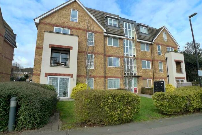1 Bedroom House To Rent In Hatherley Road, Sidcup, DA14