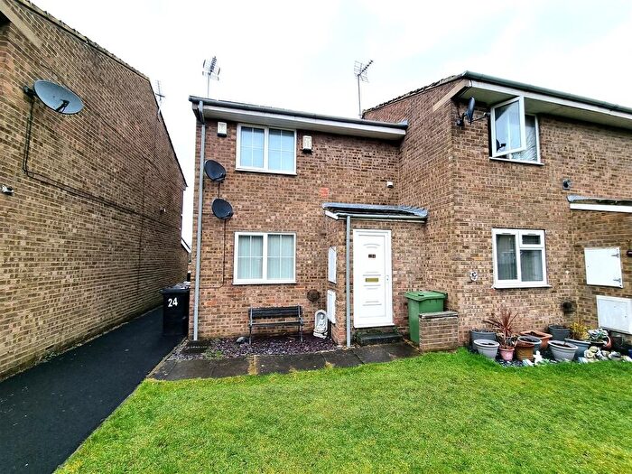 1 Bedroom Flat To Rent In The Boulevard, Farsley, Pudsey, LS28