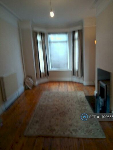 3 Bedroom Terraced House To Rent In Chaddock Lane, Worsley, Manchester, M28