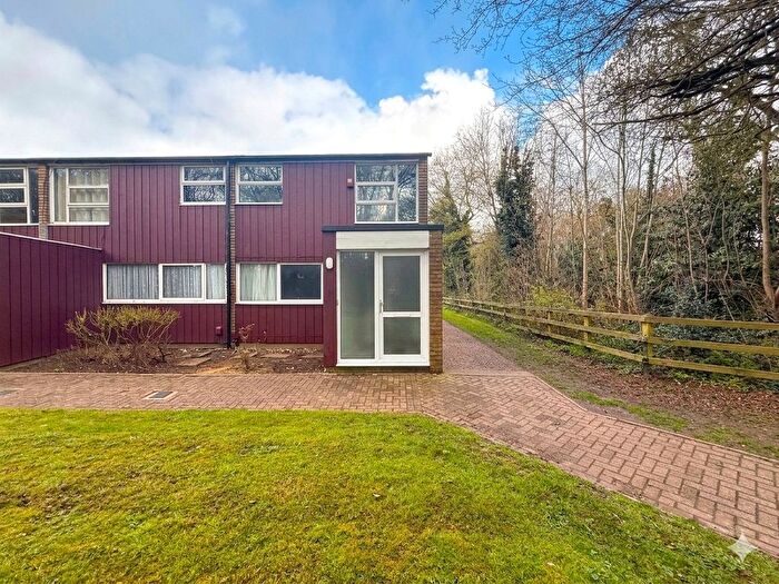 3 Bedroom End Terrace House For Sale In Millfield, New Ash Green, Longfield, Kent, DA3
