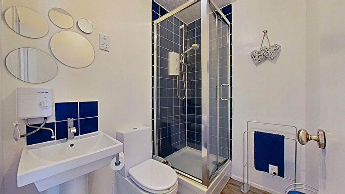 1 Bedroom Flat To Rent In Websters Land, Grassmarket, Edinburgh, EH1