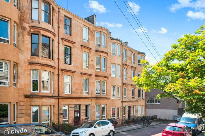 2 Bedroom Apartment To Rent In White Street, Flat /, Patrick, Glasgow, G11