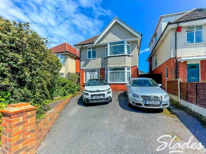 4 Bedroom Detached House To Rent In Beaufort Road, Southbourne, Bournemouth, BH6
