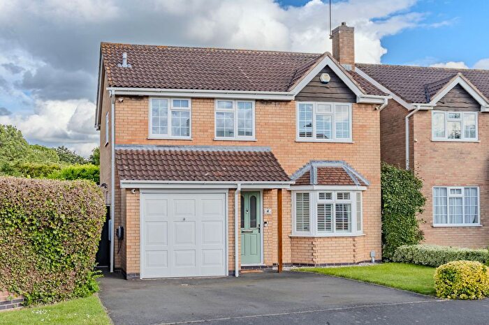 4 Bedroom Detached House For Sale In Kestrel Close, Leicester Forest East, LE3