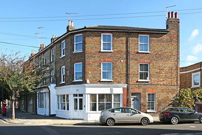 2 Bedroom Flat For Sale In Bradmore Park Road, Brackenbury Village, Hammersmith, W6