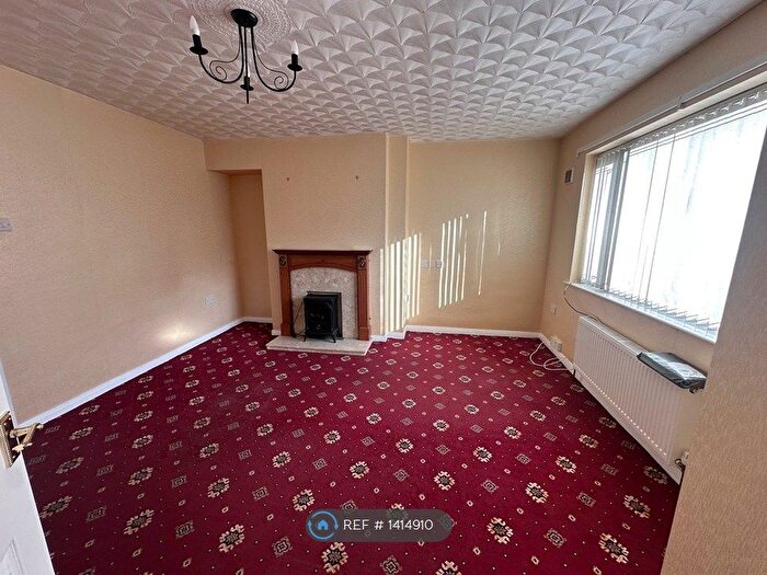 3 Bedroom Semi-Detached House To Rent In Mowbray, Rotherham, S65