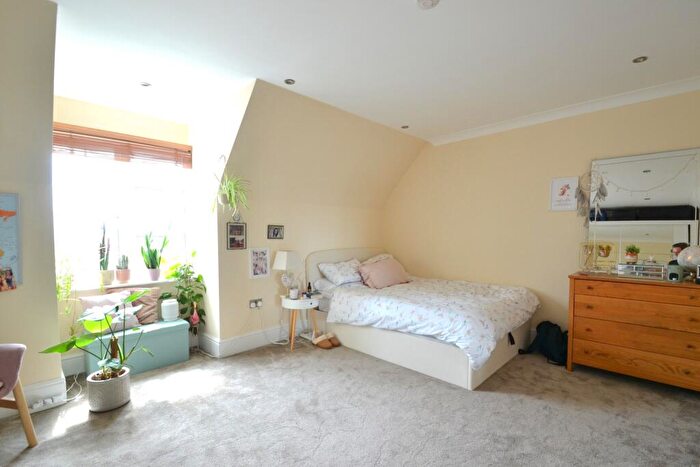 2 Bedroom Apartment To Rent In Sussex Road, Haywards Heath, RH16