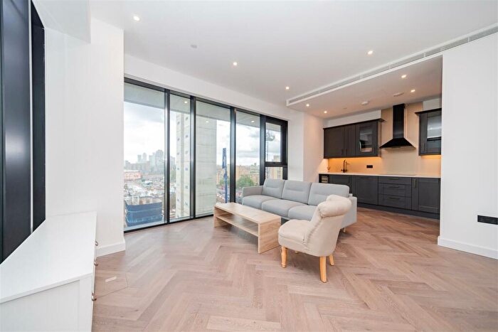 2 Bedroom Apartment To Rent In Merino Gardens London, E1W