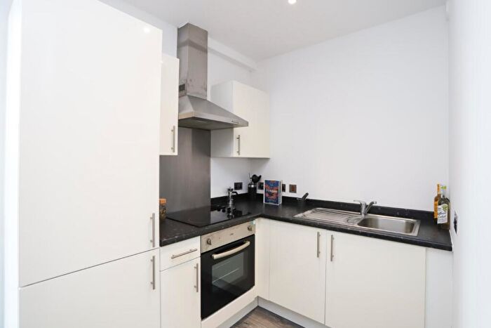 2 Bedroom Apartment To Rent In Kings Dock Mill, Liverpool Liverpool, L1