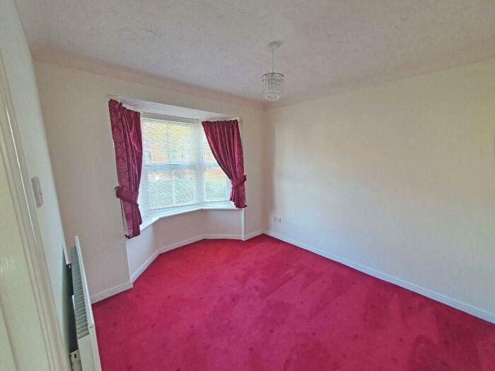 3 Bedroom Detached House For Sale In Woodsia Close, Boughton Vale, Rugby, CV23