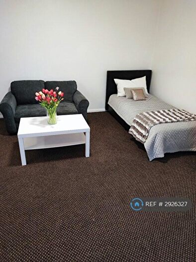 Studio To Rent In Headstone Lane, London, HA2