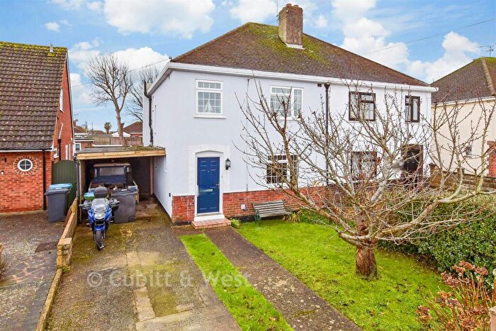 3 Bedroom Semi Detached House For Sale In Sherwood Road, Bognor Regis, West Sussex, PO22
