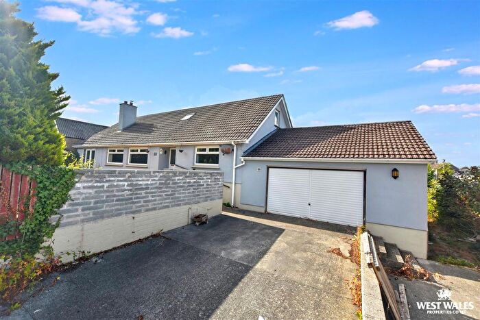 4 Bedroom Detached Bungalow For Sale In Scarrowscant Lane, Haverfordwest, SA61