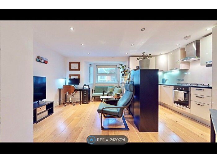 2 Bedroom Flat To Rent In Vivian Avenue, London, NW4