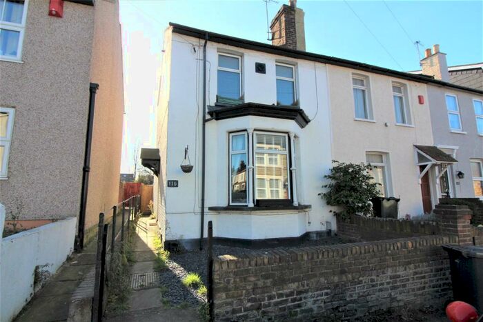 2 Bedroom House To Rent In Fulwich Road, Dartford, Kent, DA1