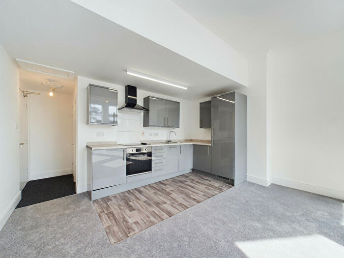 Studio To Rent In Beverley Road, Hull, Yorkshire, HU3