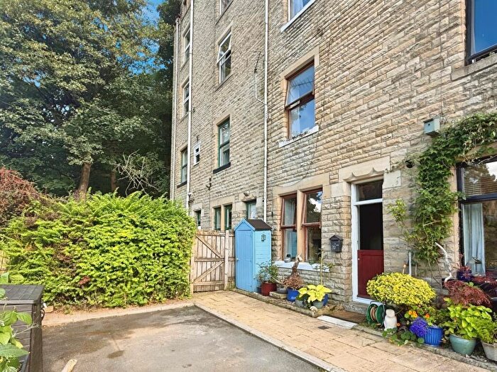 1 Bedroom House For Sale In Eiffel Street, Hebden Bridge, HX7
