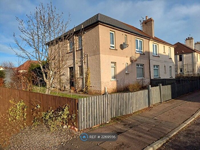 2 Bedroom Flat To Rent In Letham Avenue, Leven, KY8