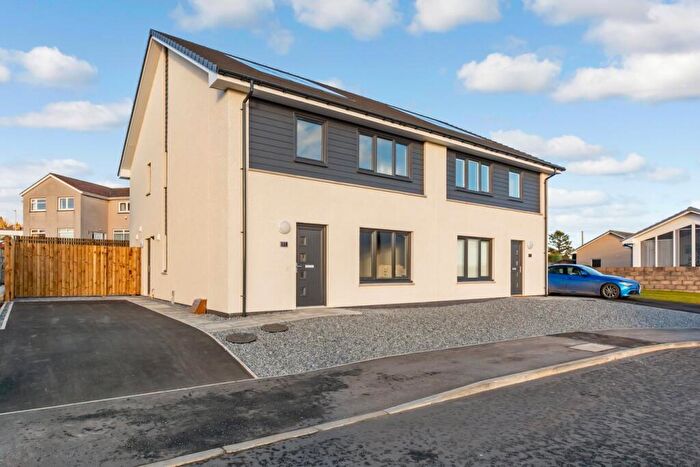 3 Bedroom Semi-detached Villa For Sale In Logie View, Kirriemuir, Angus, DD8