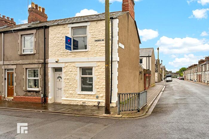 2 Bedroom End Of Terrace House For Sale In Gwendoline Street, Cardiff, CF24