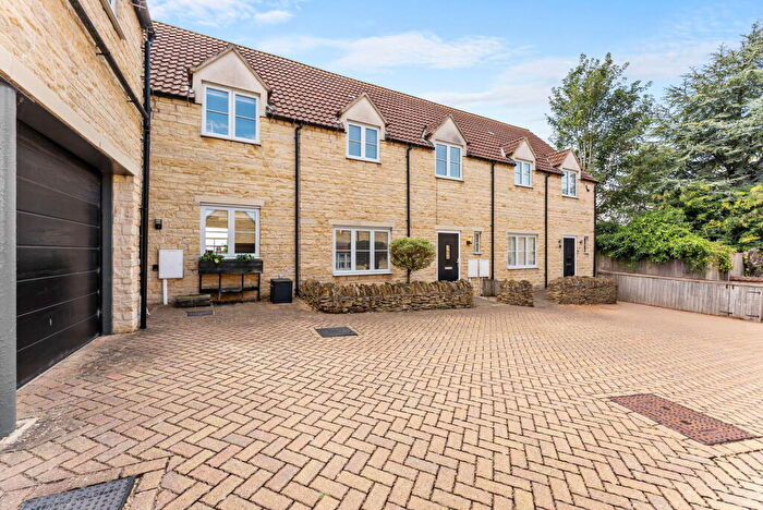 3 Bedroom Cottage For Sale In Field Close, Collyweston, Stamford, PE9