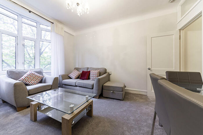 2 Bedroom Apartment To Rent In Grove End Gardens, Grove End Road, London, NW8