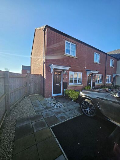 2 Bedroom End Of Terrace House To Rent In Osprey Drive, Burton-On-Trent, DE14