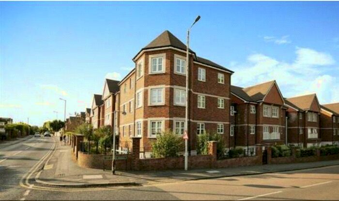 1 Bedroom Apartment To Rent In Swift House, St. Lukes Road, Maidenhead, Berkshire, SL6
