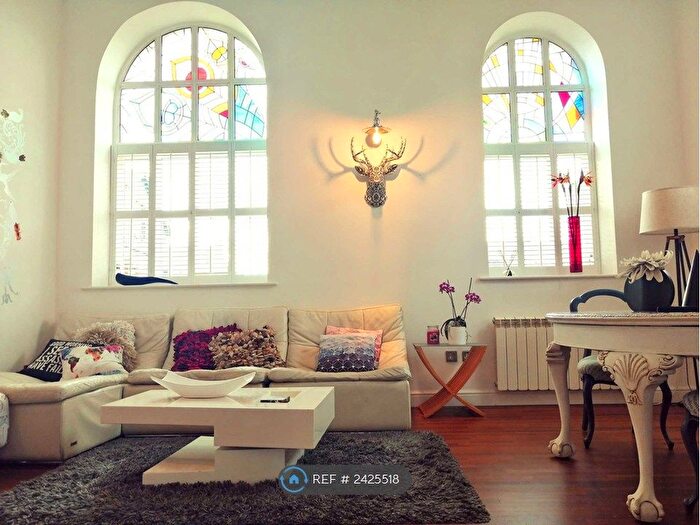 3 Bedroom End Of Terrace House To Rent In Harston Drive, Enfield, EN3