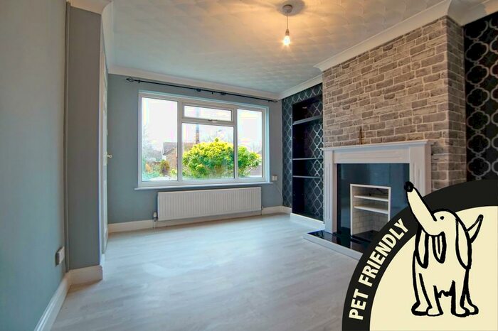 2 Bedroom House To Rent In Pound Lane, Fishponds, Bristol, BS16