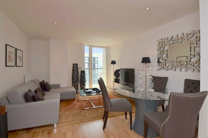 1 Bedroom Flat To Rent In Canary View, Dowells Street, Greenwich, London, SE10