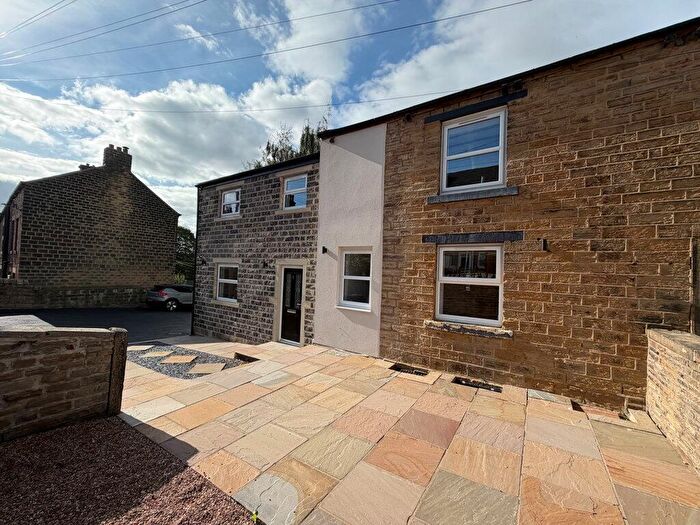 House To Rent In The Ings, Clayton West, HD8