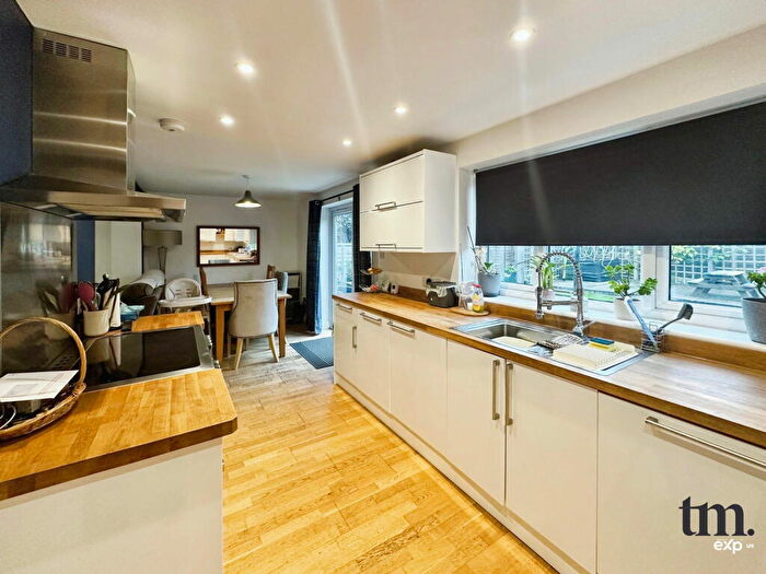 4 Bedroom Detached House For Sale In Gosfield Road, Braintree, CM7