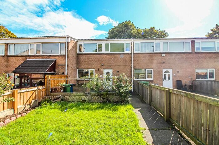 3 Bedroom Terraced House For Sale In Rowan Avenue, Harraton, Washington, NE38