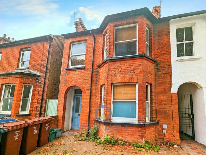 1 Bedroom Flat To Rent In Granville Road, St. Albans, Hertfordshire, AL1