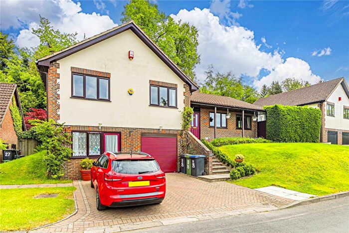 4 Bedroom Detached House For Sale In Beechwood Park, Lower Felden, Hemel Hempstead, Hertfordshire, HP3
