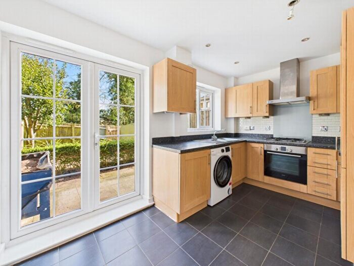2 Bedroom House For Sale In Roundway, Haywards Heath, RH16