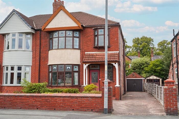 3 Bedroom Semi-Detached House For Sale In St. Werburghs Road, Chorlton, M21