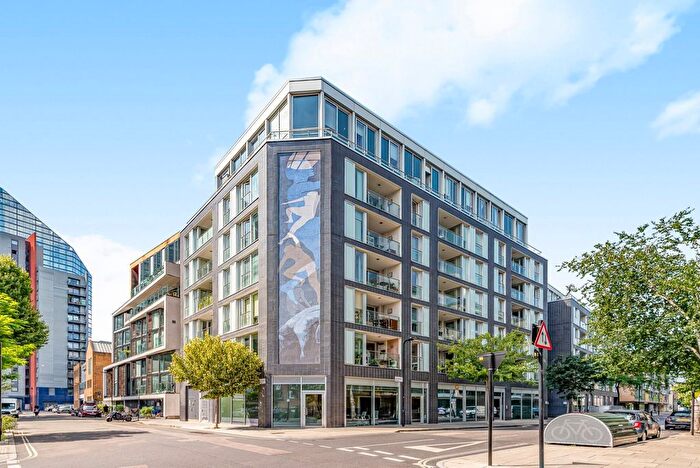 2 Bedroom Flat To Rent In Decorum Apartments, Wenlock Road, N1