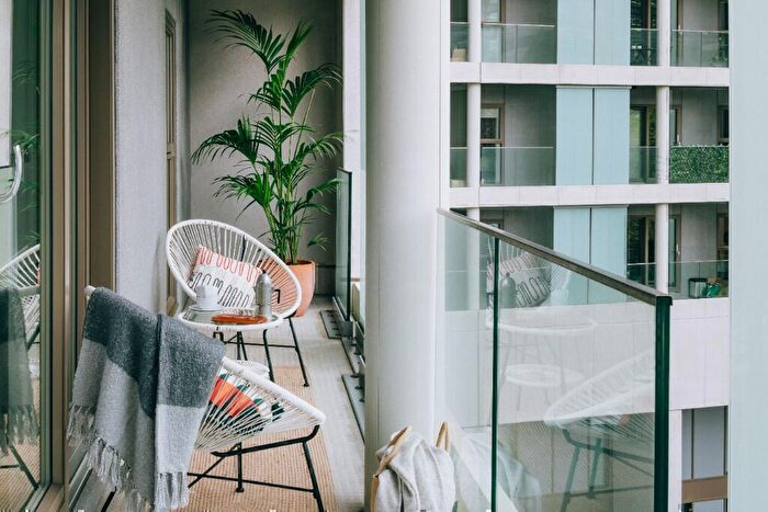 1 Bedroom Apartment To Rent In Suffolk Street Queensway, Birmingham, B1