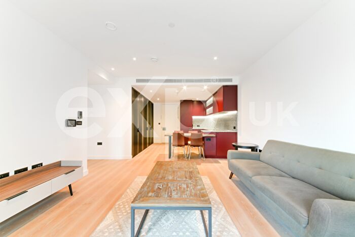 2 Bedroom Apartment To Rent In Legacy Building, London, SW11