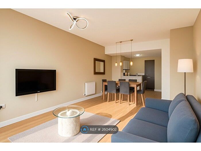 2 Bedroom Flat To Rent In Devons Road, London, E3