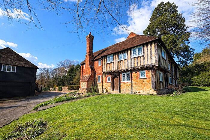 6 Bedroom Semi-Detached House For Sale In Polhill Lane, Harrietsham, Maidstone, Kent, ME17