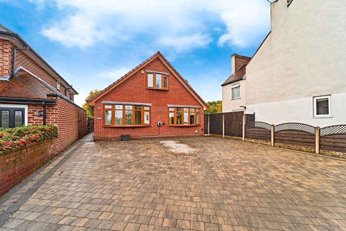 4 Bedroom Detached House For Sale In High Hill, Essington, Wolverhampton, Staffordshire, WV11
