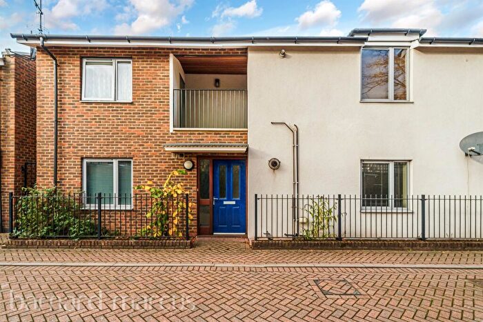 1 Bedroom Flat For Sale In Church Road, Mitcham, CR4