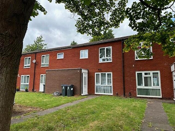 3 Bedroom Terraced House To Rent In Holy Well Close, Birmingham, B16